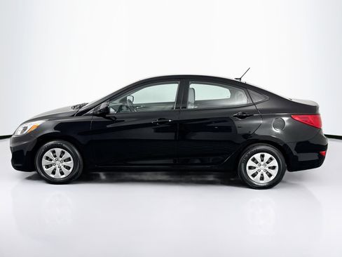 Used 2015 Hyundai Accent GLS FWD image 7