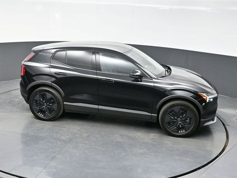 New 2026 Volvo EX30 Cross Country Ultra w/ Protection Package image 39