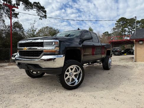 Used 2018 Chevrolet Silverado 1500 LT image 13