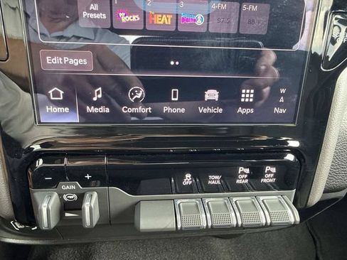 Used 2026 RAM 2500 Big Horn AWD/4WD image 24