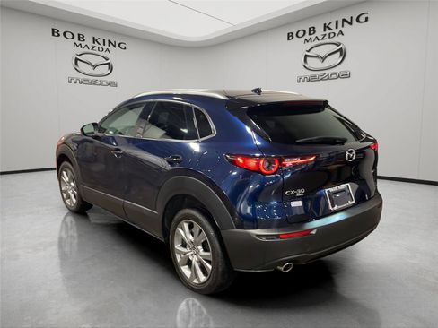 Used 2022 MAZDA CX-30 AWD 2.5 S w/ Premium Package image 3