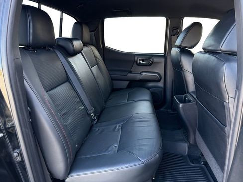 Used 2018 Toyota Tacoma TRD Pro image 20