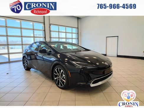 New 2026 Toyota Prius Plug-In Hybrid image 1