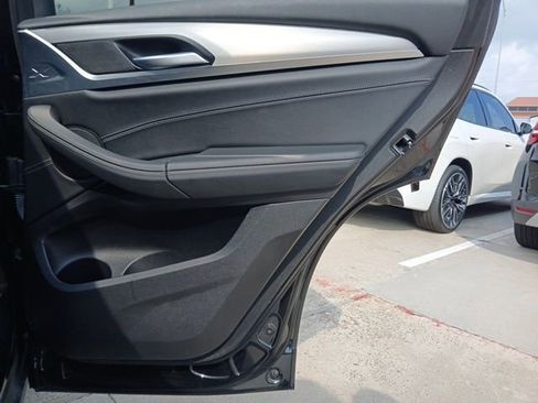 Used 2022 BMW X3 xDrive30i w/ Premium Package 2 image 11