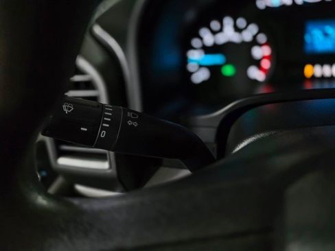 Used 2021 Ford F550 XL 4WD DRW Regular Cab Dually image 24