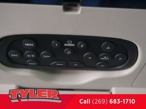 Used 2014 Chevrolet Silverado 1500 High Country image 48