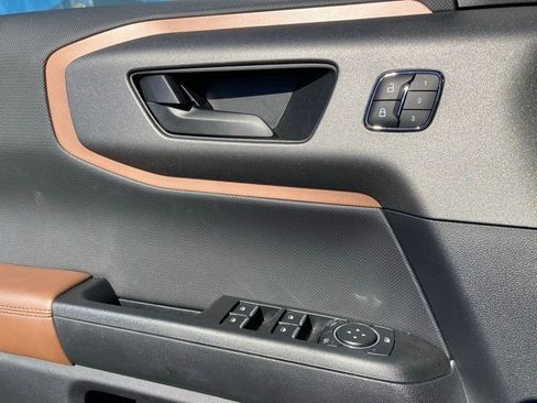 Used 2025 Ford Bronco Sport Outer Banks image 12