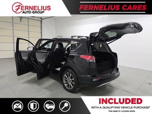 Used 2016 Toyota RAV4 Limited image 13