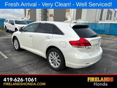 Used 2011 Toyota Venza w/ Convenience Pkg FWD image 3
