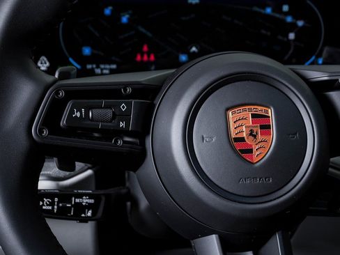 New 2026 Porsche Cayenne Coupe image 19