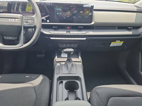 New 2027 Kia Seltos S FWD image 14