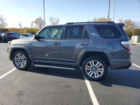 Certified 2022 Toyota 4Runner TRD Sport image 4