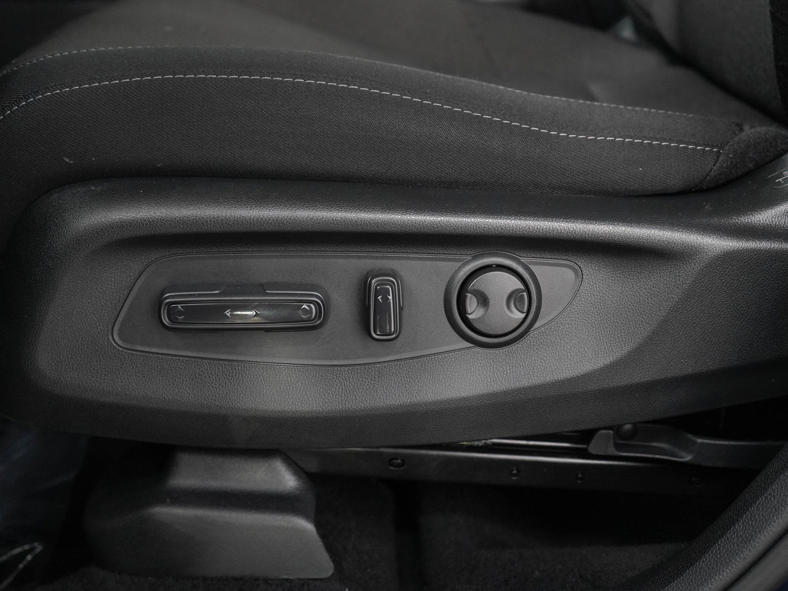 Used 2024 Honda CR-V EX image 27