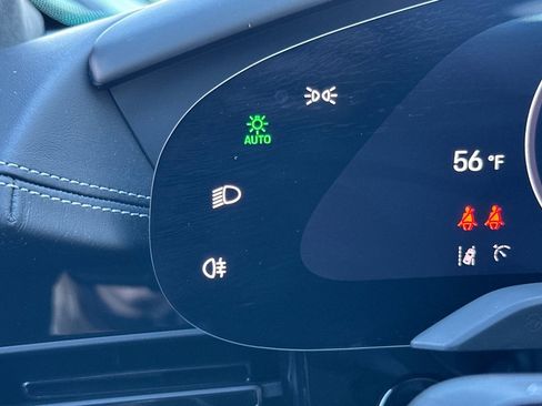 Used 2025 Porsche Taycan Turbo GT image 34