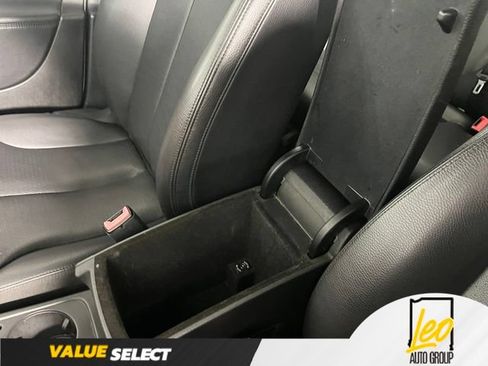 Used 2010 Volkswagen Passat Komfort FWD image 21
