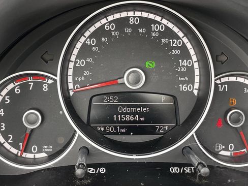 Used 2014 Volkswagen Beetle 1.8T image 31