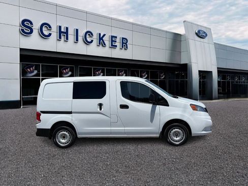 Used 2021 Nissan NV200 S w/ Sliding Door Glass Package FWD image 4