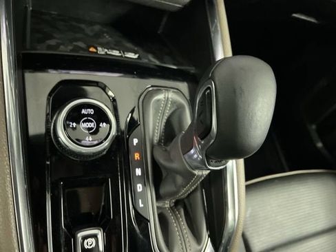 Certified 2023 GMC Canyon Denali AWD/4WD image 16