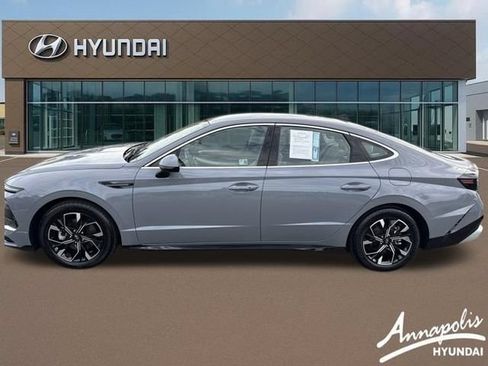 Used 2024 Hyundai Sonata SEL AWD/4WD image 3