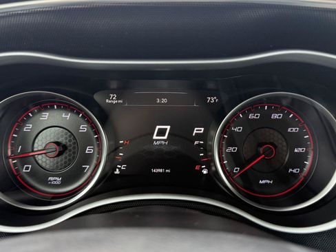 Used 2017 Dodge Charger SXT AWD/4WD image 15