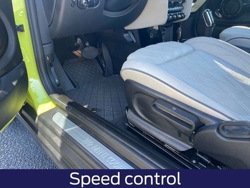 Used 2022 MINI Cooper S image 29