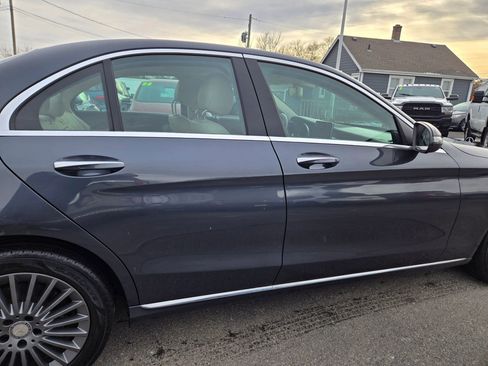 Used 2016 Mercedes-Benz C 300 4MATIC Sedan image 12