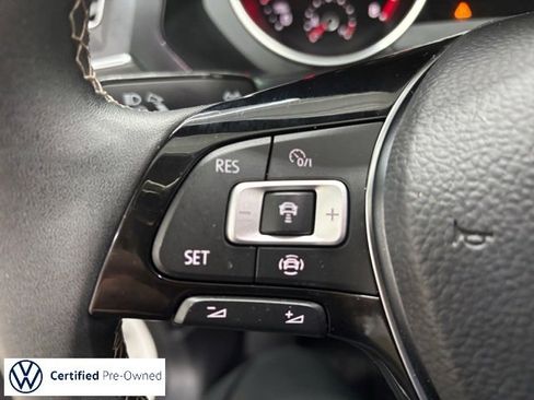 Certified 2021 Volkswagen Tiguan SE w/ Panoramic Sunroof Package image 22