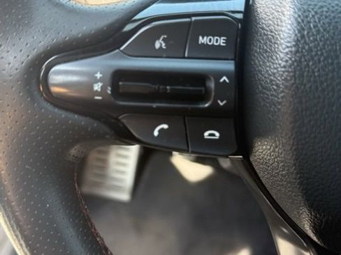 Used 2019 Hyundai Elantra GT N Line image 16