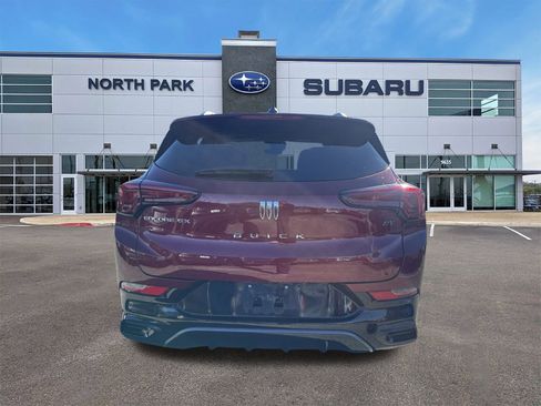 Used 2024 Buick Encore GX Sport Touring image 4