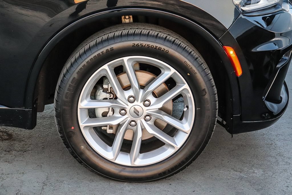 Used 2024 Dodge Durango GT RWD image 11