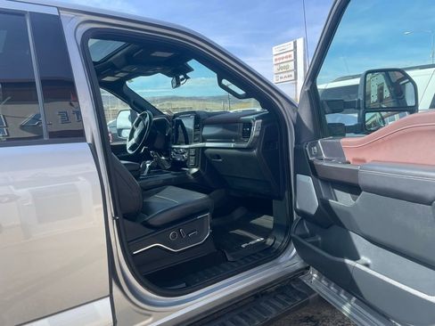 Used 2021 Ford F150 Lariat w/ Equipment Group 502A High image 19