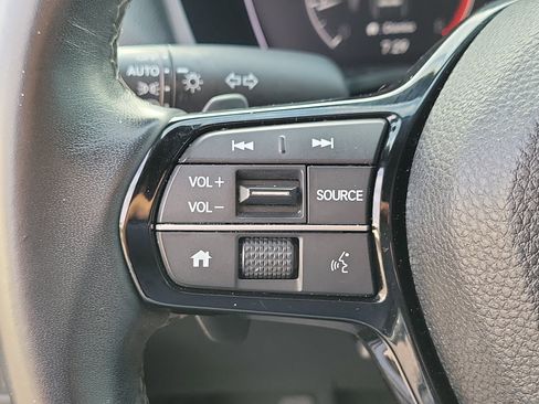 Used 2024 Honda Civic Sport image 23