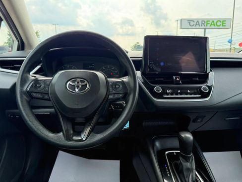 Used 2023 Toyota Corolla LE FWD image 24