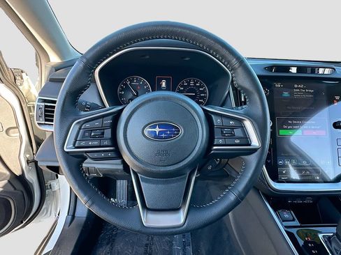 Used 2023 Subaru Outback Limited image 11