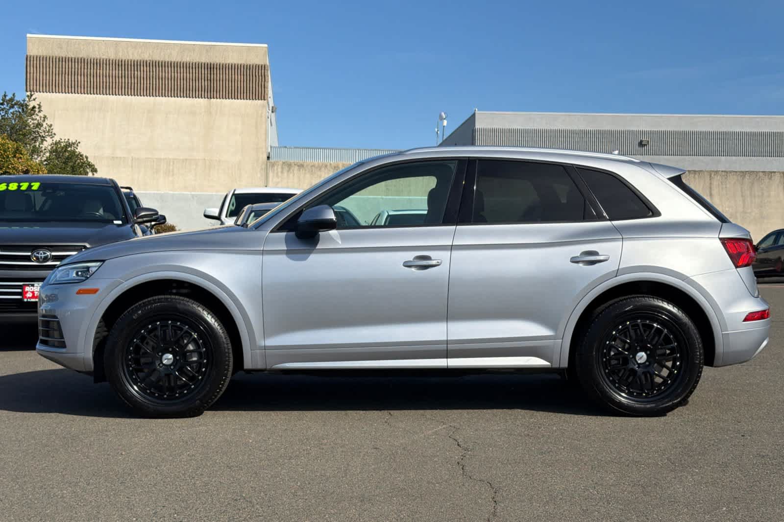 Used 2018 Audi Q5 2.0T Premium AWD/4WD image 9