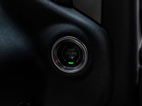 Used 2021 Chevrolet Silverado 1500 LT Trail Boss w/ Convenience Package II image 22