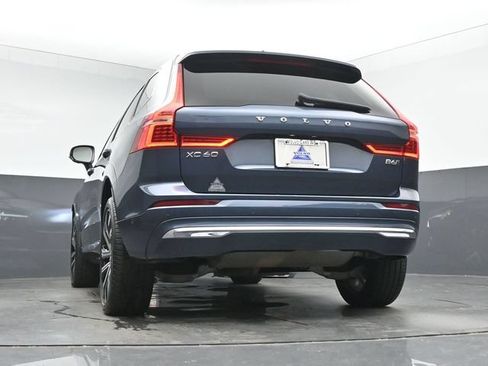 Used 2023 Volvo XC60 B6 Ultimate AWD/4WD image 15