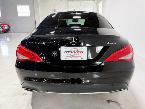 Used 2018 Mercedes-Benz CLA 250 4MATIC image 6