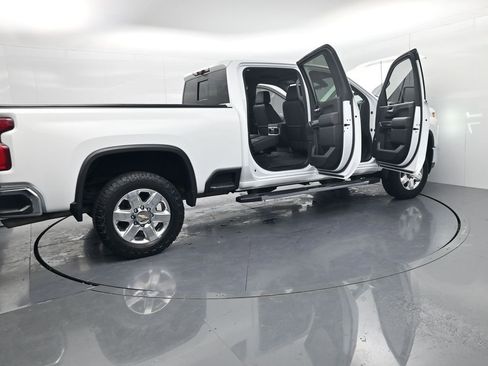 Used 2021 Chevrolet Silverado 2500 LTZ w/ LTZ Plus Package AWD/4WD image 67