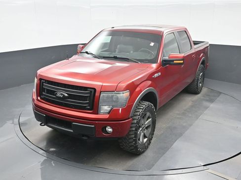 Used 2014 Ford F150 FX4 w/ Equipment Group 402A Luxury AWD/4WD image 16