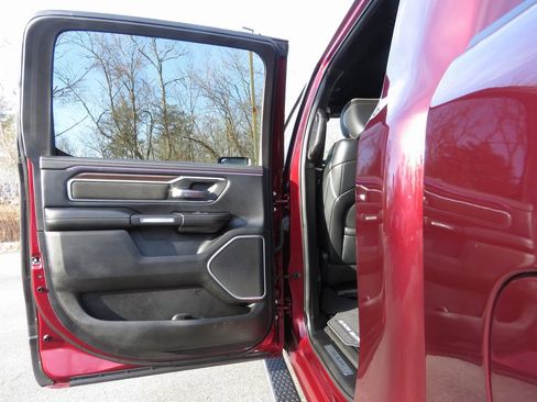 Used 2022 RAM 1500 Laramie image 18