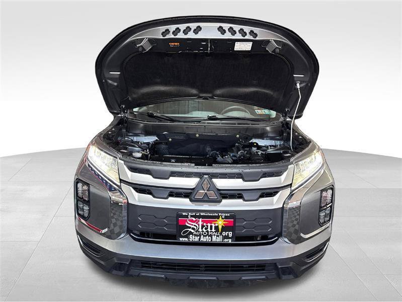 Used 2025 Mitsubishi Outlander Sport ES AWD/4WD image 11