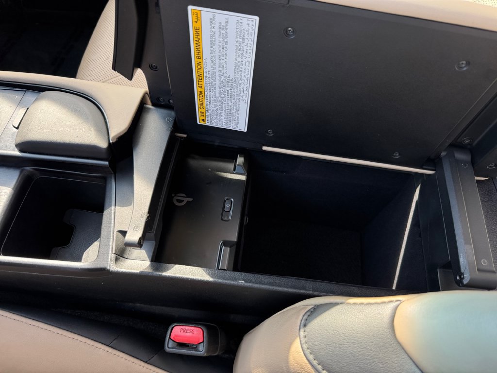 Used 2019 Lexus ES 350 w/ Accessory Package 2 FWD image 28
