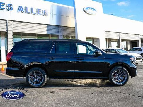 New 2025 Ford Expedition Max Platinum w/ Stealth Performance Package image 8