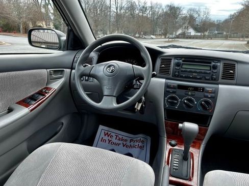 Used 2005 Toyota Corolla LE image 31