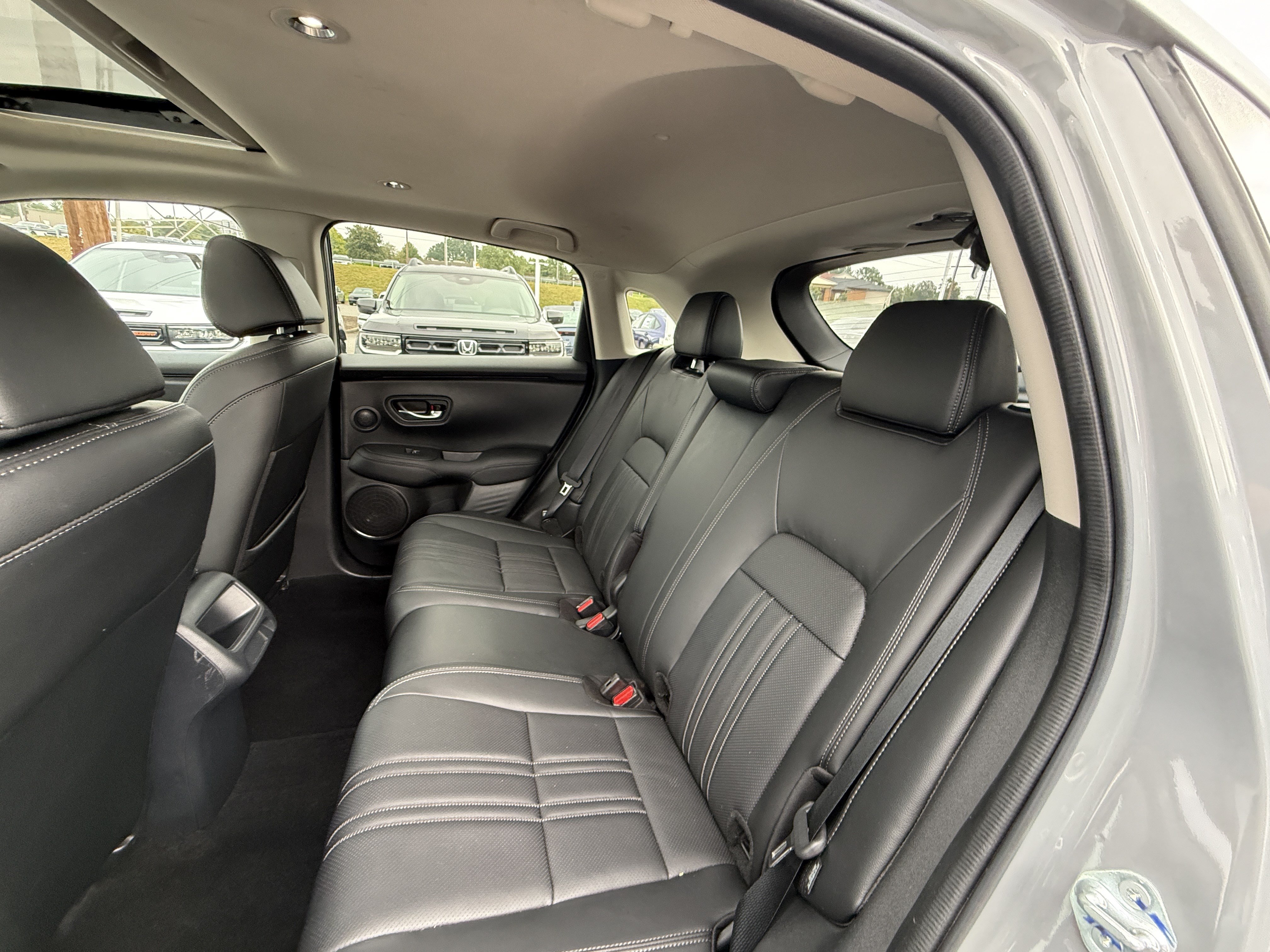 Certified 2026 Honda HR-V EX-L image 32