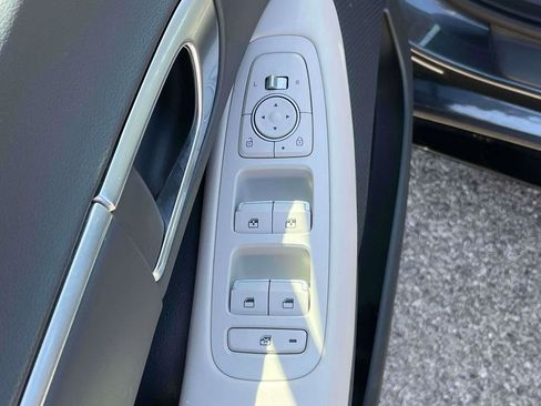 Used 2022 Hyundai Sonata SEL w/ Convenience Package FWD image 13