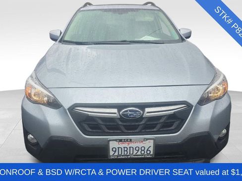 Used 2023 Subaru Crosstrek 2.0i Premium image 2