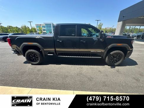 Used 2021 GMC Sierra 2500 AT4 w/ AT4 Premium Plus Package AWD/4WD image 7