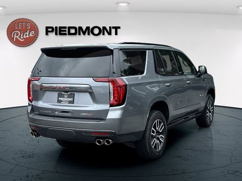 Used 2022 GMC Yukon AT4 w/ AT4 Premium Package image 7